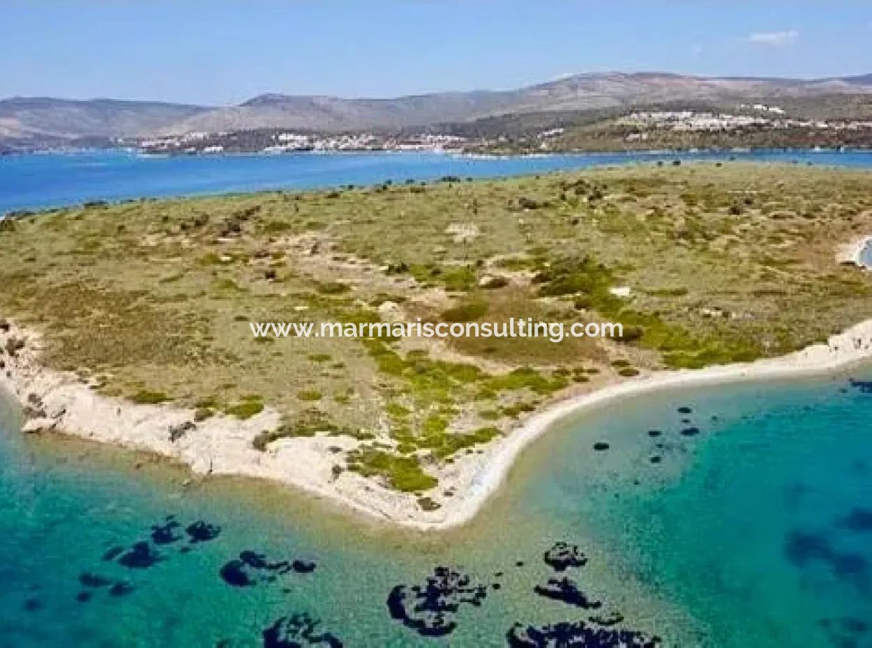 Eine Insel Zum Verkauf Mit Einer Eigentumsurkunde Von 500 Hektar Zum Verkauf Im Bezirk Çeşme In Der Provinz Izmir