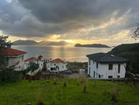 800M2 Grundstück Zum Verkauf Im Dorf Marmaris Söğüt Mit Meerblick 2 Villen Zoniert Oder Für Den Hotelbau Geeignet