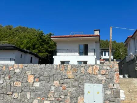 3 Rooms 3 Bathrooms 160M2 Forest View Villa For Sale In Marmaris Çetibeli Mahallesi 400M2 Plot With Full Detached Swimming Pool