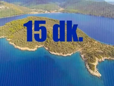 The Island For Sale In The Gulf Of Gökova In Marmaris District Has A Land Area Of 365000M2 And There Is A Registered House In It.